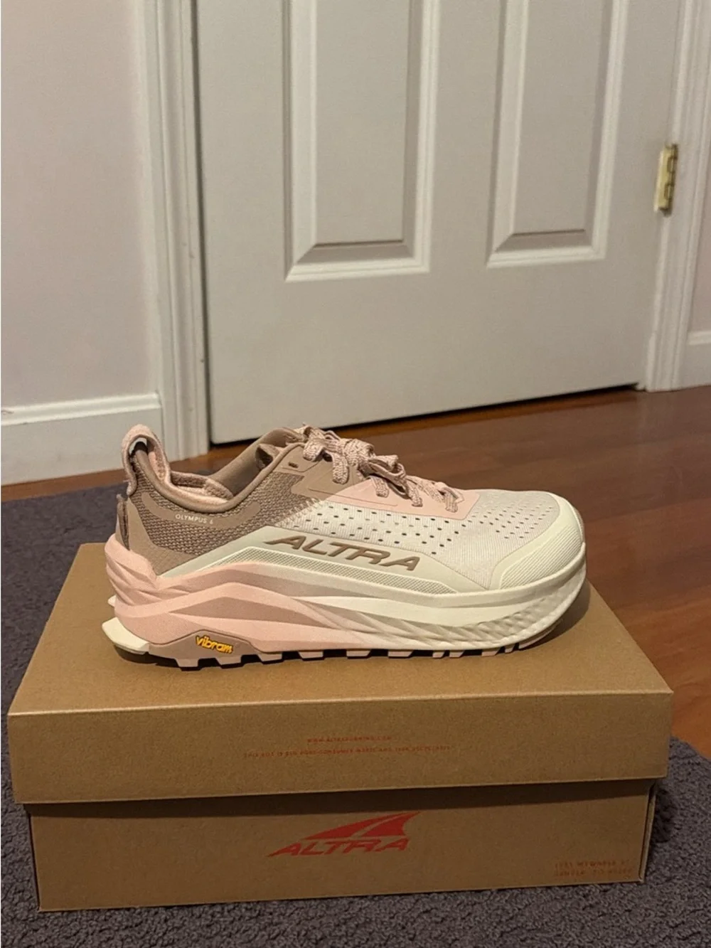 Altra Olympus 6 Trail Running Shoes